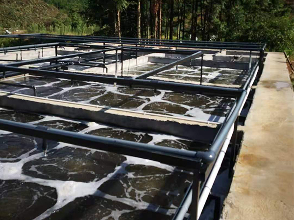 魚塘土工膜鋪設(shè)前對池底的要求