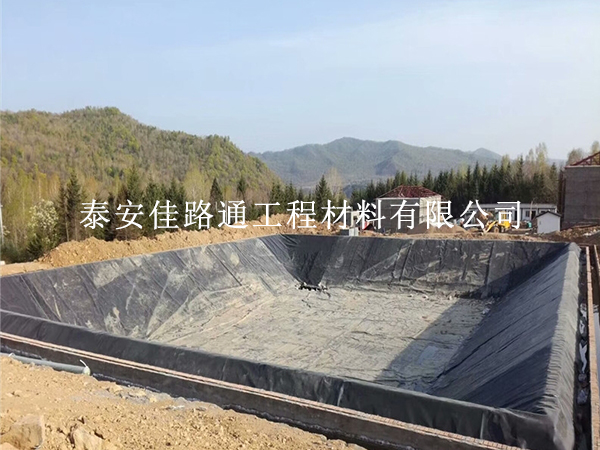 關(guān)注魚塘防滲膜施工須注意的事項問題
