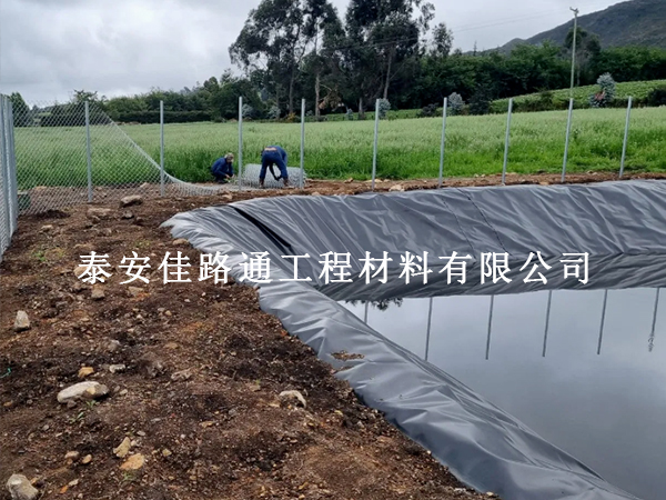 養(yǎng)殖防滲膜進(jìn)場驗(yàn)收項(xiàng)目：源頭把關(guān)，筑牢養(yǎng)殖防滲第一道防線